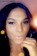 Roma Trav Thais Melo 388 32 39 396 foto selfie 103