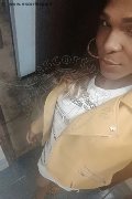 Roma Trav Thais Melo 388 32 39 396 foto selfie 57