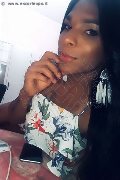 Roma Trav Thais Melo 388 32 39 396 foto selfie 130