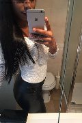 Roma Trav Thais Melo 388 32 39 396 foto selfie 149