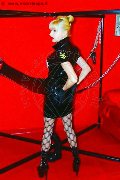 Foto Tentazioni Mistress Budapest Nadja Shark 0036 204358279 - 88