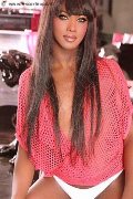 Foto Tentazioni Travescort Milano Laura Terza Gamba 338 3091910 - 12